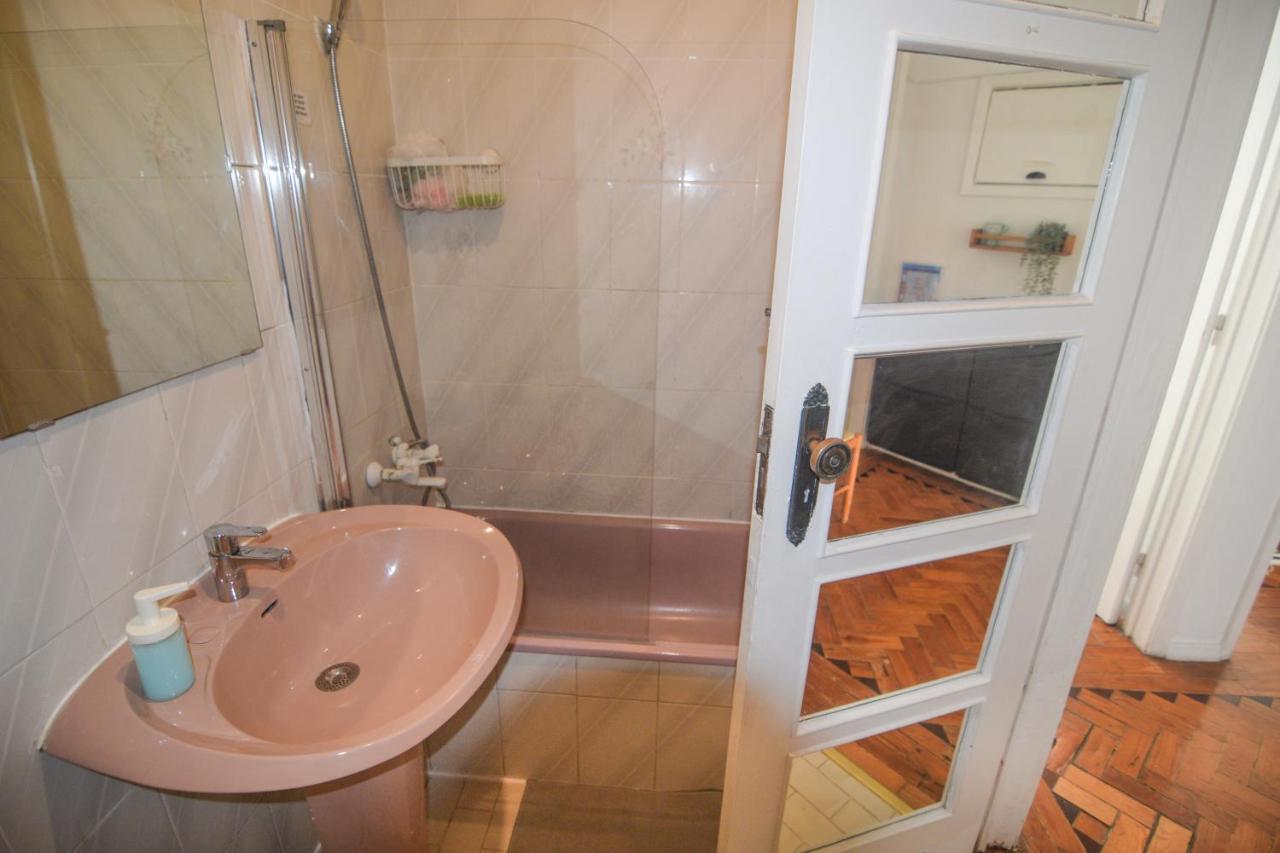 Maria Shared Apartment In Central Lisbon Bagian luar foto