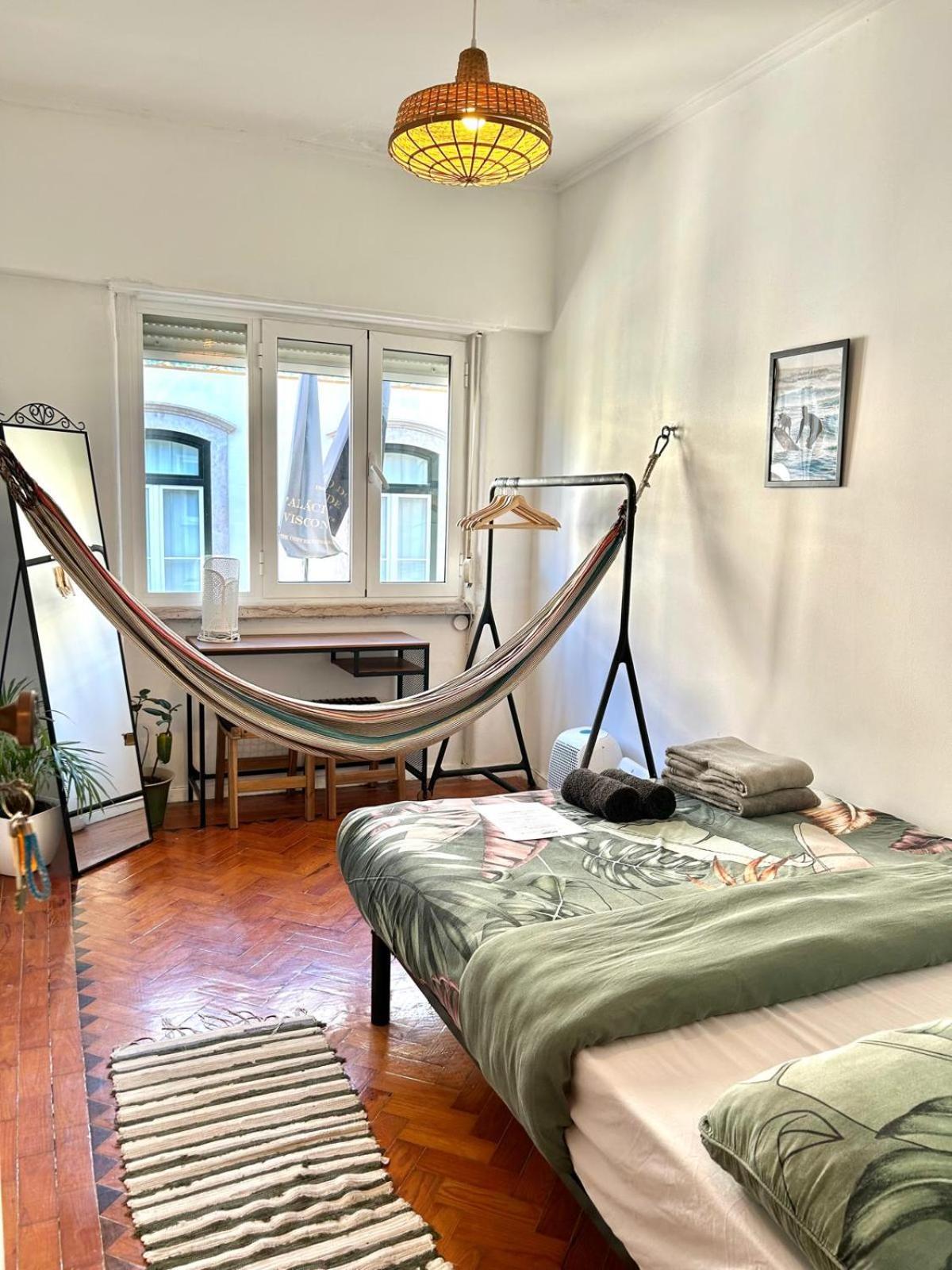 Maria Shared Apartment In Central Lisbon Bagian luar foto